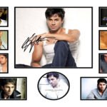 301371-ENRIQUE-IGLESIAS-SIGNED