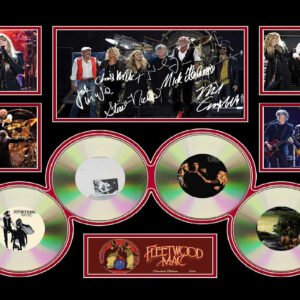 301560-AN-EVENING-WITH-FLEETWOOD-MAC-2019-TOUR-SIGNED-FRAMED-MEMORABILIA-STEVIE-NICKS