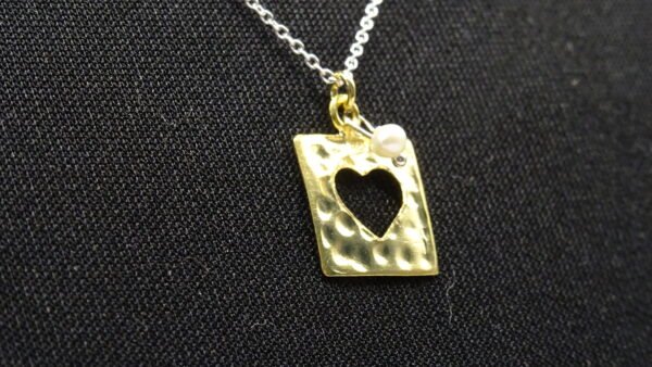 Sterling Silver Chain with heart and pearl pendant - Image 2