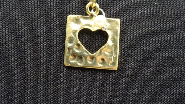 Sterling Silver Chain with heart and pearl pendant - Image 3