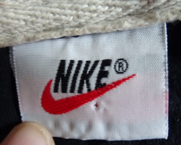 Mens Nike Tee Shirt size 42" Chest - Black