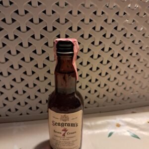 SEAGRAMS SEVEN 7 CROWN WHISKY